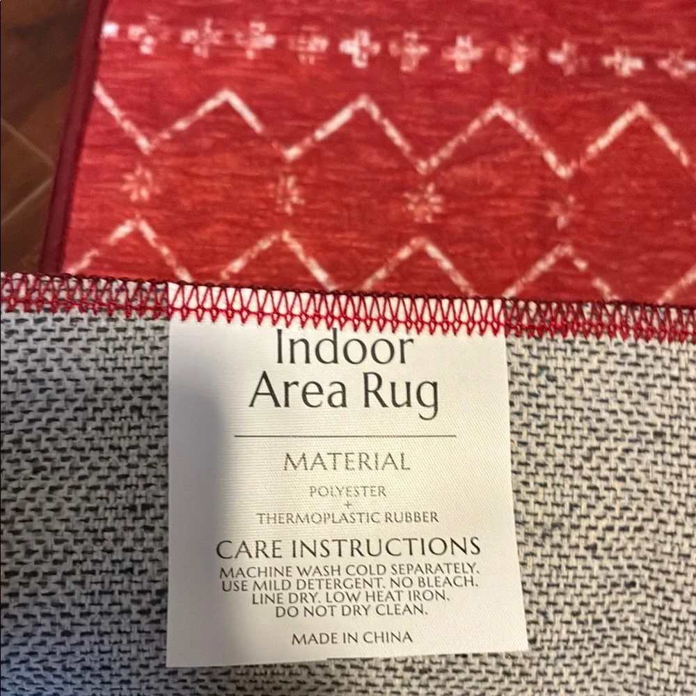 Christmas red and white Holiday area rug with Snowflake Patterns